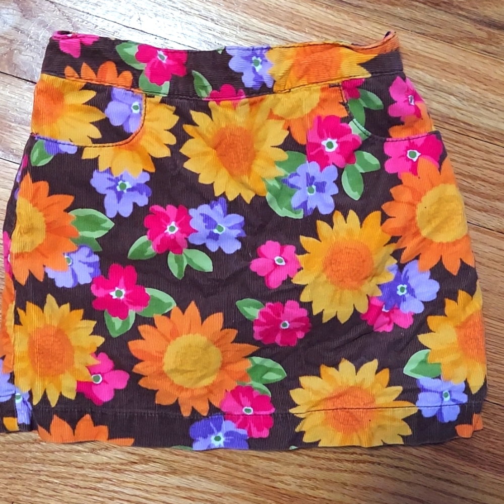Gymboree girls size 6 skorts